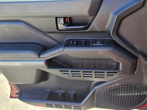 Used 2025 Toyota Tacoma SR5 image 26