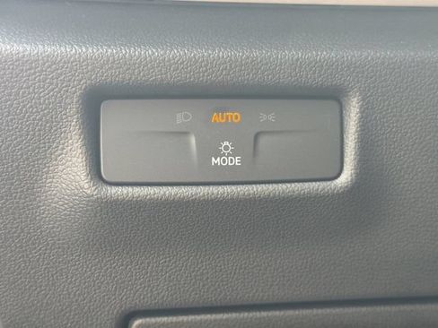 Certified 2026 Volkswagen Tiguan S FWD image 19