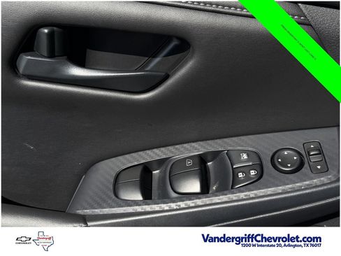 Used 2025 Nissan Sentra S FWD image 21