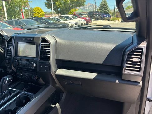 Used 2018 Ford F150 XLT w/ Equipment Group 302A Luxury AWD/4WD image 31