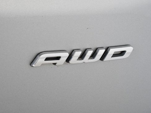 Used 2022 Ford Edge SEL w/ Convenience Package image 21