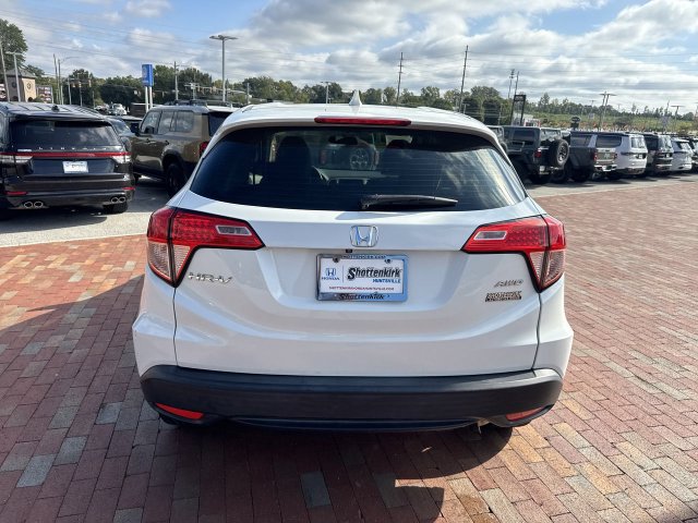 Used 2018 Honda HR-V LX image 35
