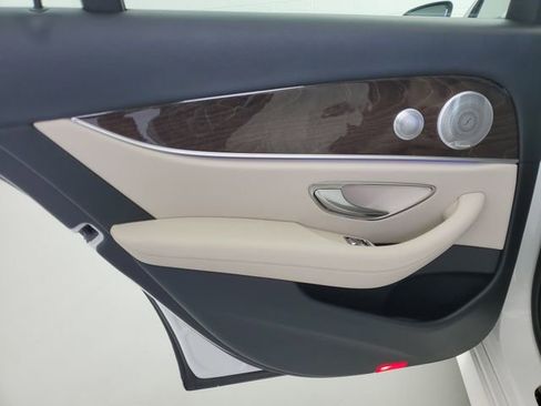 Used 2021 Mercedes-Benz E 350 Sedan image 15