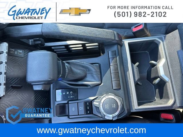 Used 2024 Toyota Tacoma SR5 AWD/4WD image 19