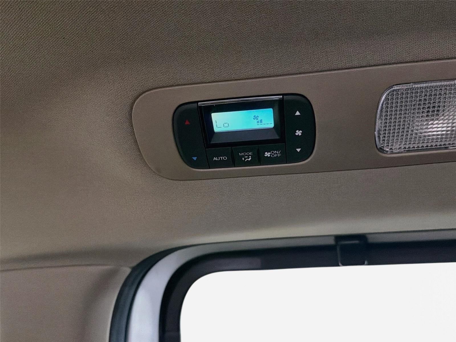 Used 2019 Honda Odyssey Elite image 27