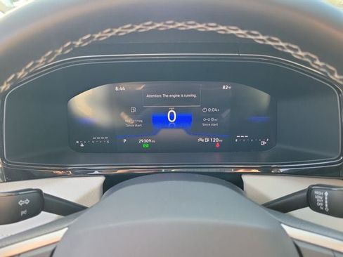 Certified 2025 Volkswagen Taos S FWD image 19