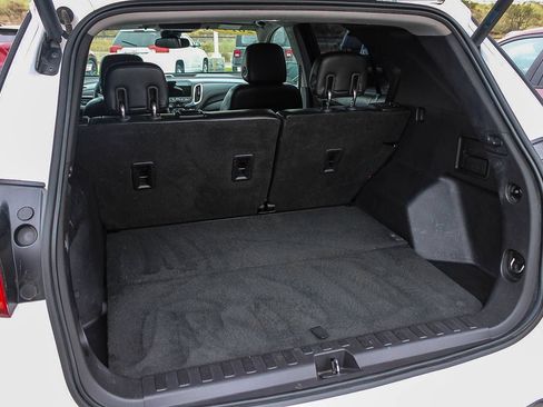 Used 2019 Chevrolet Equinox Premier AWD/4WD image 24