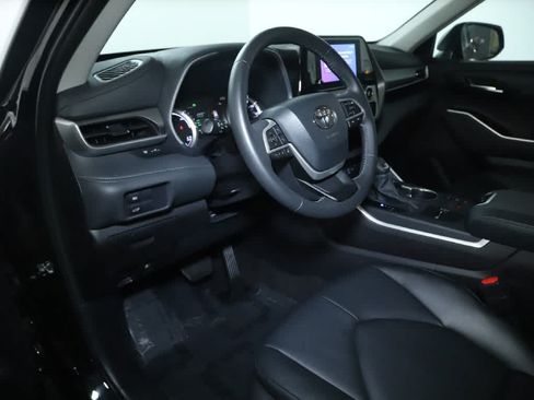 Used 2026 Toyota Highlander XLE AWD/4WD image 20