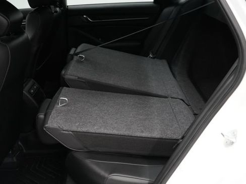 Used 2022 Honda Accord Sport image 43
