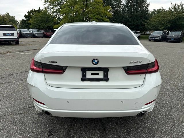 Used 2023 BMW 330i xDrive Sedan w/ Premium Package AWD/4WD image 20