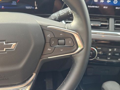 Certified 2025 Chevrolet Trax ACTIV w/ Driver Confidence Package FWD image 28