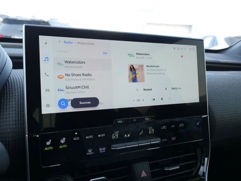 Used 2024 Subaru Solterra Limited w/ Limited Package image 27