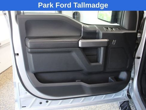 Used 2019 Ford F150 XLT w/ Equipment Group 302A Luxury AWD/4WD image 11