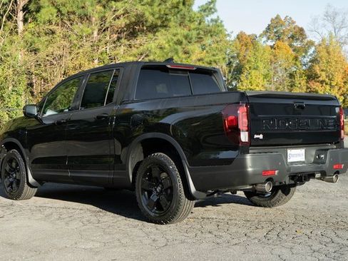 New 2026 Honda Ridgeline Black Edition image 6