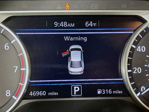 Used 2024 Nissan Sentra SV image 19