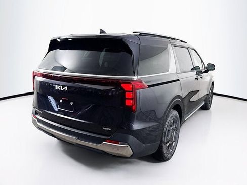 New 2026 Kia Carnival SX image 5