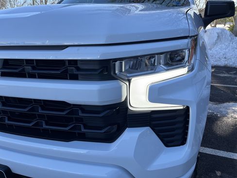 Used 2023 Chevrolet Silverado 1500 RST w/ Z71 Off-Road Package image 6