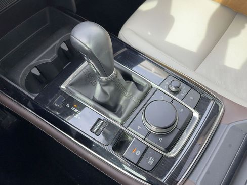 Used 2021 MAZDA CX-30 FWD 2.5 S w/ Premium Package image 18