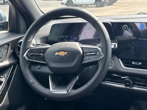 New 2026 Chevrolet Equinox LT FWD image 7