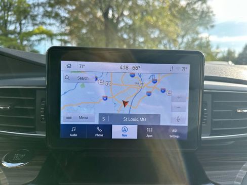 Used 2023 Ford Explorer Limited image 50