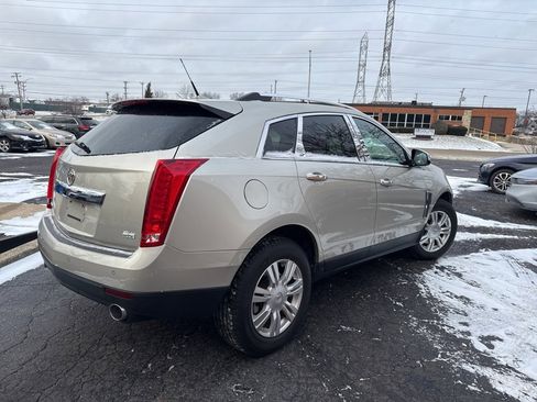 Used 2014 Cadillac SRX Luxury w/ Driver Awareness Package image 6