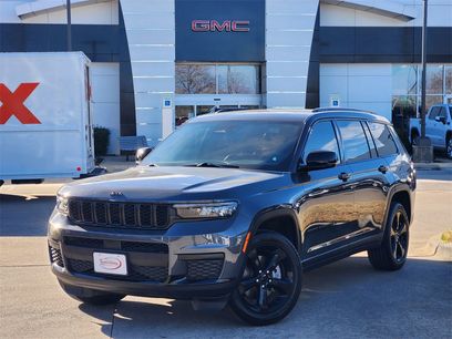Used 2025 Jeep Grand Cherokee L Altitude