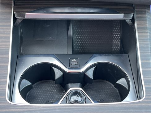 Used 2025 BMW X7 xDrive40i w/ Parking Assistance Package image 7