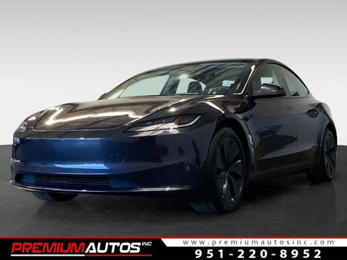Used 2024 Tesla Model 3 image 1