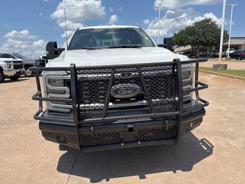 Used 2024 Ford F350 King Ranch w/ FX4 Off-Road Package AWD/4WD image 2
