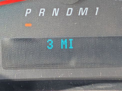 New 2025 Chevrolet Express 2500 Work Van w/ Driver Convenience Package image 29