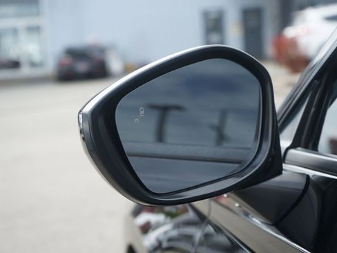 Used 2022 Honda Civic Si image 9