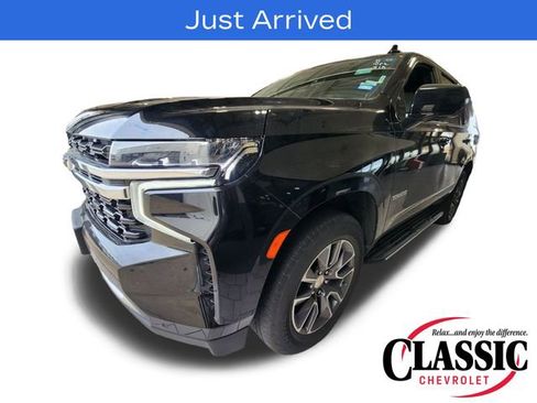 Used 2023 Chevrolet Tahoe LS RWD image 3