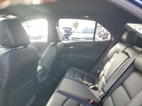 Certified 2022 Chevrolet Equinox RS w/ RS Leather Package AWD/4WD image 9