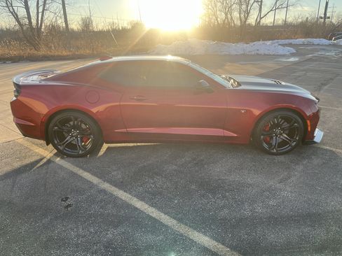 Used 2022 Chevrolet Camaro SS image 7