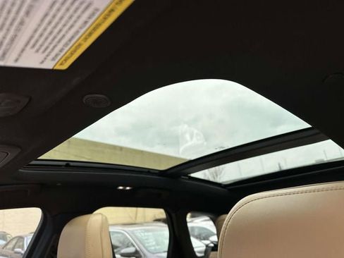 Used 2021 Lincoln Corsair Reserve w/ Equipment Group 201A image 25