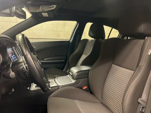 Used 2023 Dodge Charger Scat Pack w/ Navigation & Travel Group RWD image 15