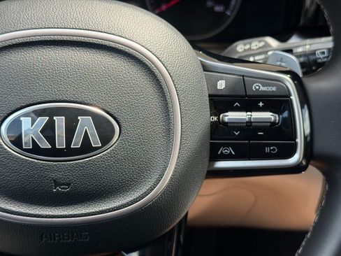 Used 2021 Kia Sorento S FWD image 20