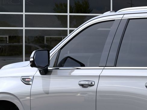 New 2026 GMC Yukon Denali AWD/4WD image 36