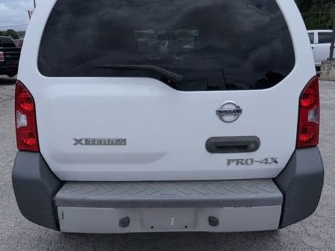 Used 2012 Nissan Xterra PRO-4X w/ Pro-4x Leather Pkg AWD/4WD image 4