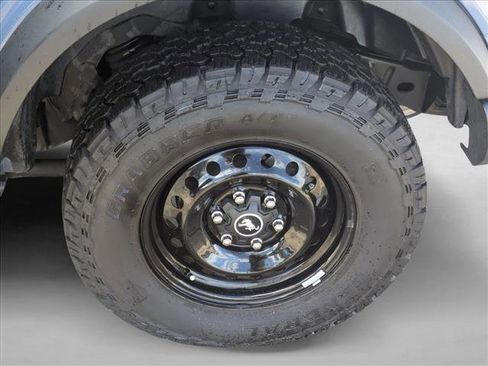 Used 2023 Ford Bronco Black Diamond image 25