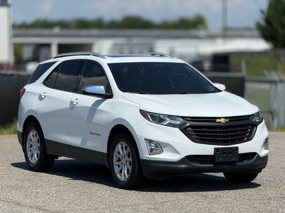 Used 2018 Chevrolet Equinox LT w/ Sun & Infotainment Package
