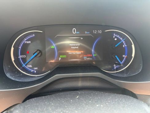 Used 2020 Toyota RAV4 XSE AWD/4WD image 9