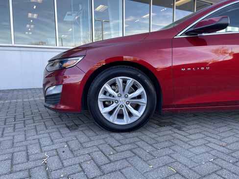 Used 2025 Chevrolet Malibu LT image 10