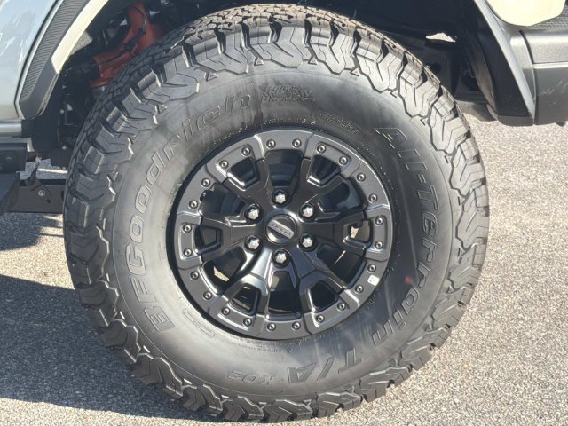 New 2026 Ford Bronco Raptor AWD/4WD image 18