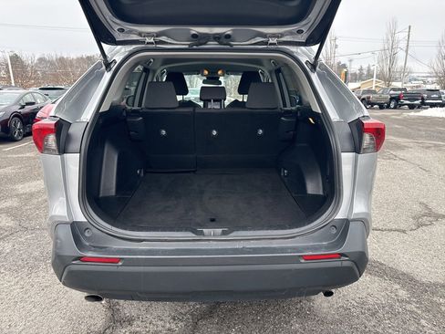 Certified 2020 Toyota RAV4 XLE image 4