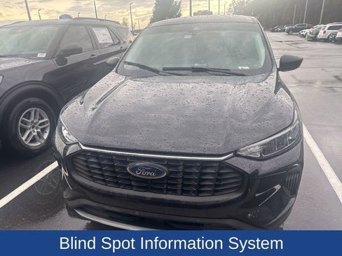 Certified 2023 Ford Escape Active image 3