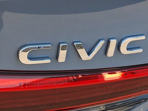 Used 2024 Honda Civic EX image 30