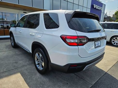 Used 2024 Honda Pilot EX-L image 4