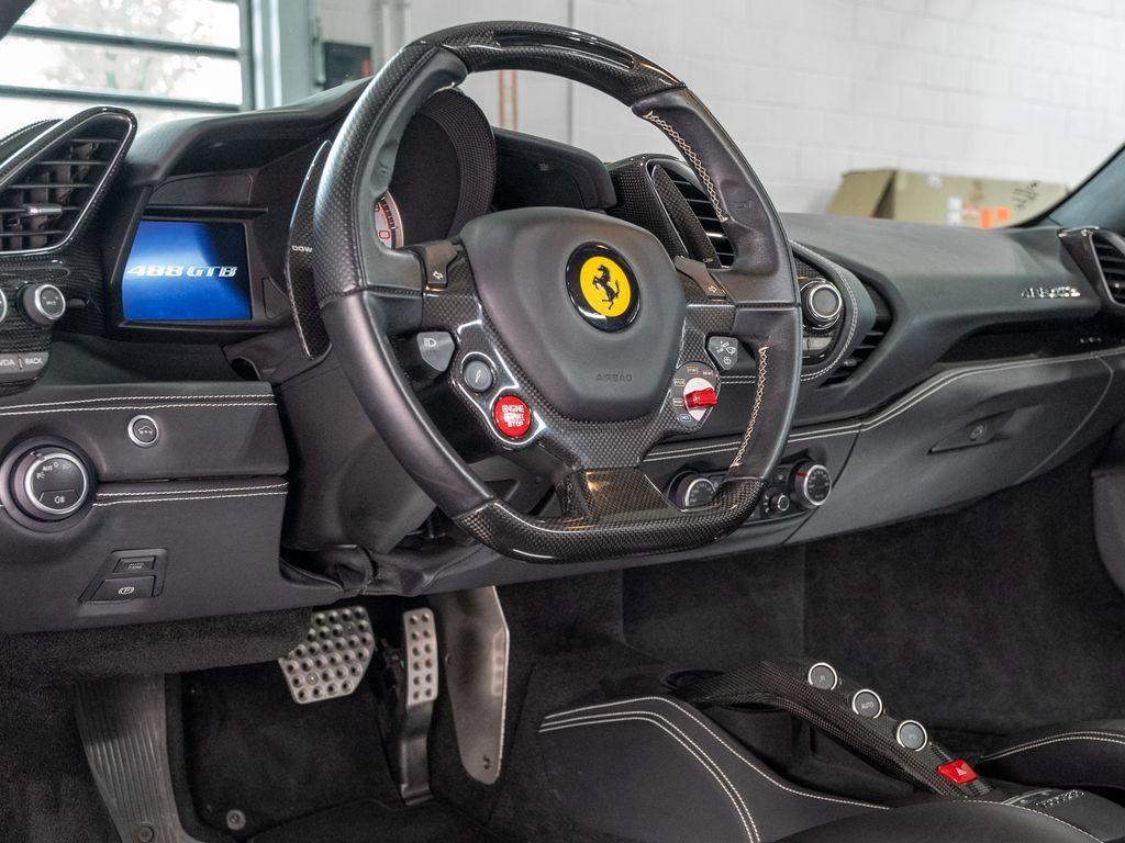 Certified 2018 Ferrari 488 GTB RWD image 23
