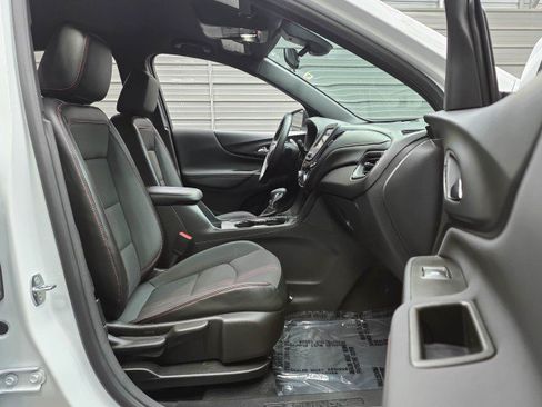 Used 2022 Chevrolet Equinox RS AWD/4WD image 15